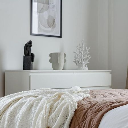 Budget Comfort On Trendy Soedermalm, Construction Work ستوكهولم المظهر الخارجي الصورة