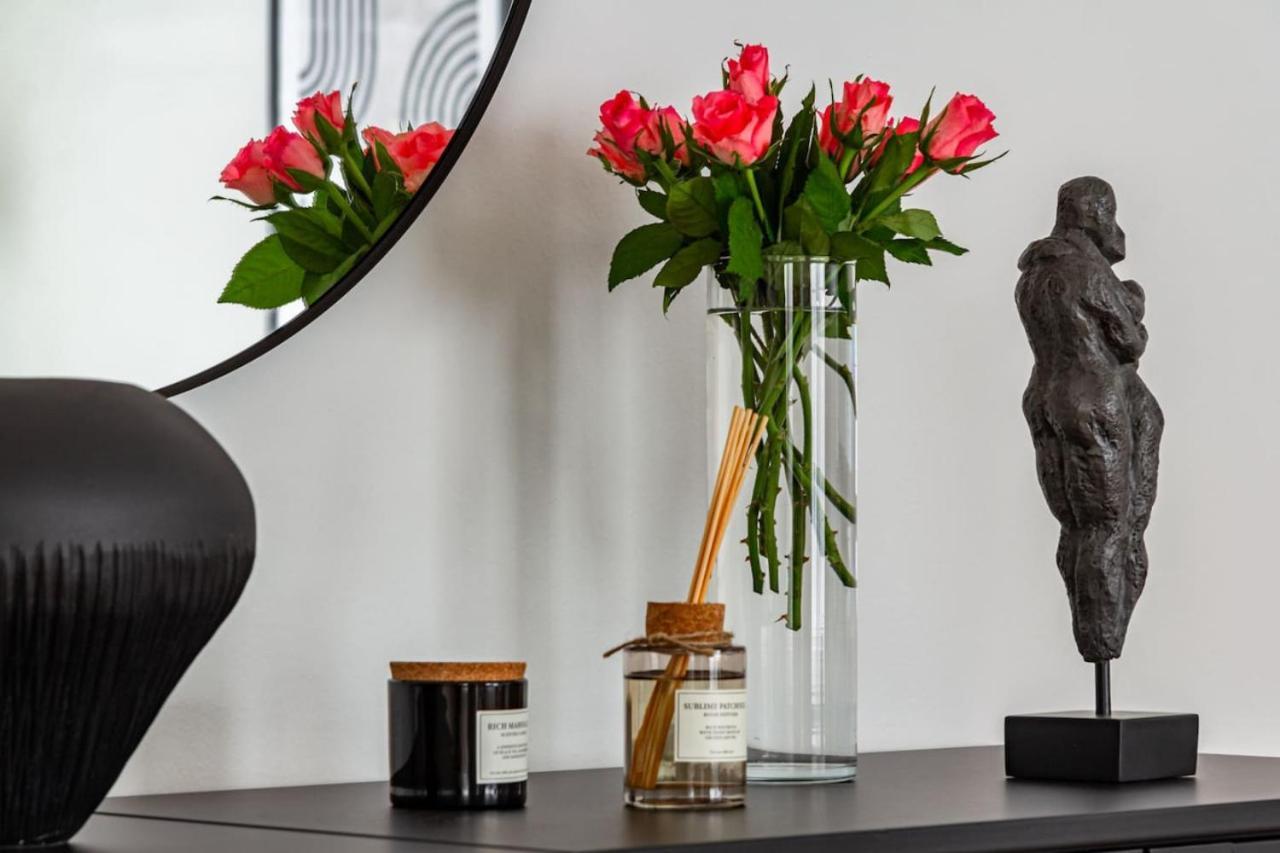 Budget Comfort On Trendy Soedermalm, Construction Work ستوكهولم المظهر الخارجي الصورة