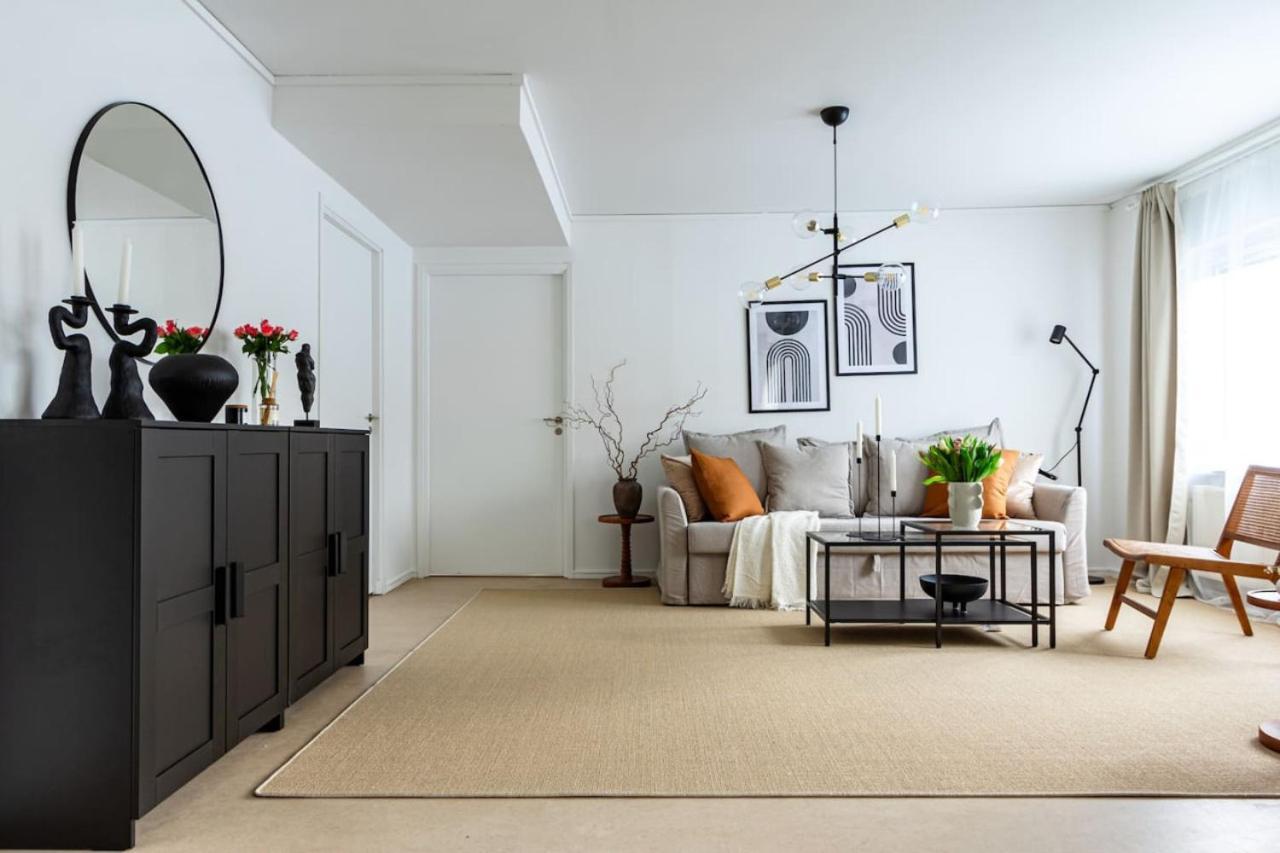 Budget Comfort On Trendy Soedermalm, Construction Work ستوكهولم المظهر الخارجي الصورة
